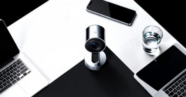 4 Best 360 Degree Conference Camera for Meeting Rooms in 2026