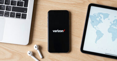 Verizon Communications Surges In Global Coverage