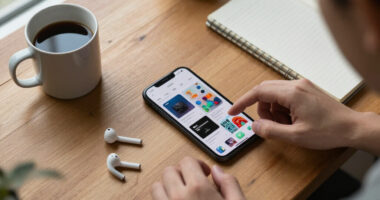Apple Has Added Persistent 'Ads' To iOS, And It's Driving Users Crazy